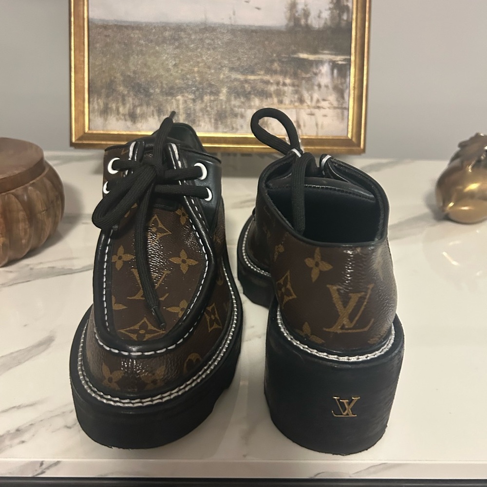 Authentic Louis Vuitton Monogram Platform Loafers | LV Lug Sole Oxfords| Size 8